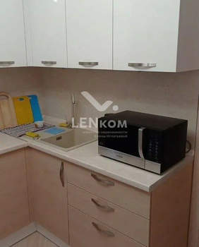 Дом 80м², 2-этажный, на длительный срок,