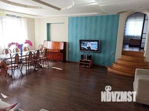 Дом 230м², 2-этажный, посуточно,