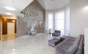 Дом 500м², 3-этажный, на длительный срок,