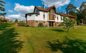 Дом 500м², 3-этажный, на длительный срок,