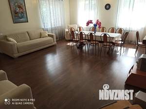 Дом 230м², 2-этажный, посуточно,