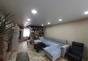 Дом 110м², 2-этажный, участок 9 сот.