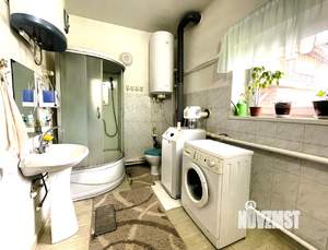 Коттедж 200м², 2-этажный, участок 15 сот.