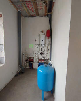 Дом 120м², 2-этажный, участок 10 сот.