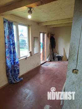 Дом 16м², 2-этажный, участок 6 сот.