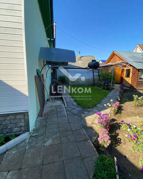 Дом 104м², 2-этажный, участок 4 сот.