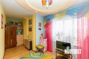 Дом 270м², 2-этажный, участок 15 сот.