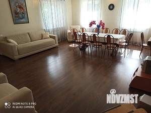 Дом 235м&sup2;, 2-этажный, посуточно, 