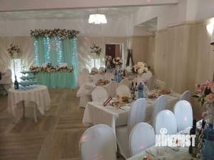 Дом 350м², 2-этажный, посуточно, 