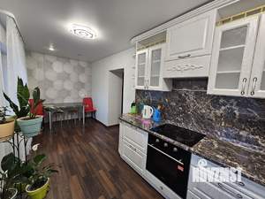 Коттедж 120м², 2-этажный, на длительный срок, 