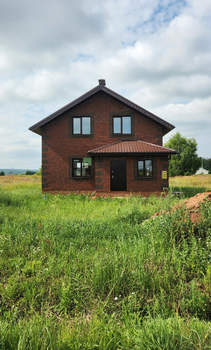 Дом 140м², 2-этажный, участок 10 сот.  