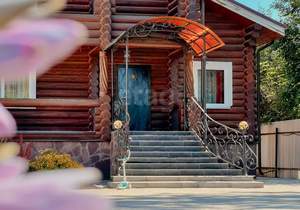 Дом 207м², 2-этажный, участок 17 сот.  