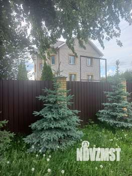 Коттедж 302м², 3-этажный, участок 8 сот.  