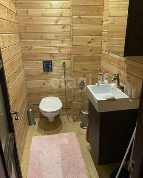 Дом 140м², 2-этажный, участок 10 сот.  