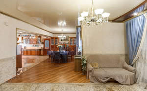 Дом 350м&sup2;, 2-этажный, участок 20 сот.  