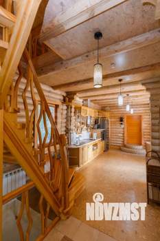 Дом 470м&sup2;, 3-этажный, участок 60 сот.  