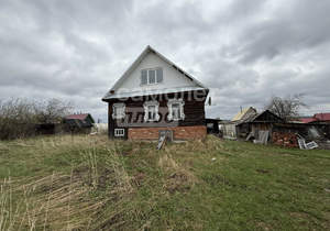 Дом 65м², 2-этажный, участок 30 сот.  