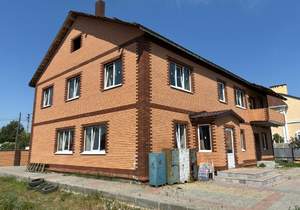 Дом 350м², 2-этажный, участок 15 сот.  