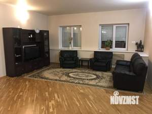 Таунхаус 238м², 3-этажный, участок 2 сот.  