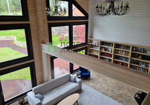 Дом 383м&sup2;, 2-этажный, участок 18 сот.  