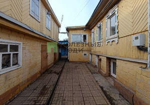 Дом 80м&sup2;, 2-этажный, участок 6 сот.  