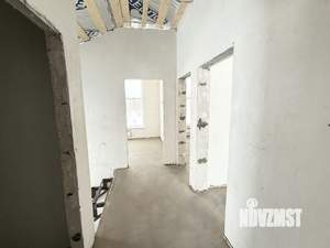 Дом 140м², 2-этажный, участок 10 сот.  