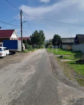 Дом 60м², 2-этажный, участок 6 сот.  