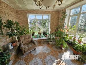 Дом 141м&sup2;, 3-этажный, участок 10 сот.  