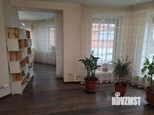 Дом 268м&sup2;, 4-этажный, участок 8 сот.  