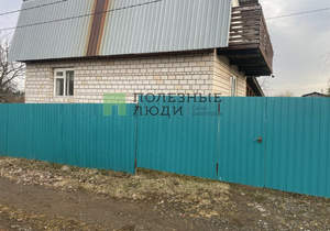 Дом 100м², 2-этажный, участок 6 сот.  