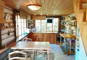 Дом 170м², 2-этажный, участок 15 сот.  