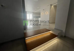 Дом 276м², 2-этажный, участок 12 сот.  