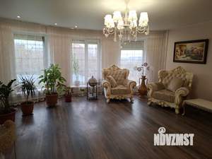 Дом 268м&sup2;, 4-этажный, участок 8 сот.  