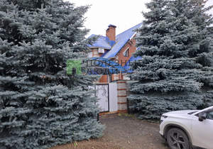 Дом 268м&sup2;, 4-этажный, участок 8 сот.  