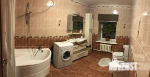 Таунхаус 238м², 3-этажный, участок 2 сот.  