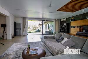 Коттедж 389м², 1-этажный, участок 16 сот.  