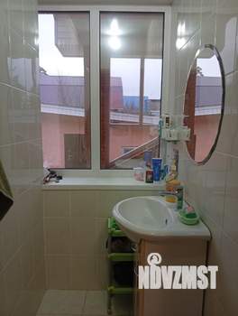 Коттедж 300м&sup2;, 2-этажный, участок 15 сот.  