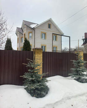 Дом 302м², 3-этажный, участок 8 сот.  