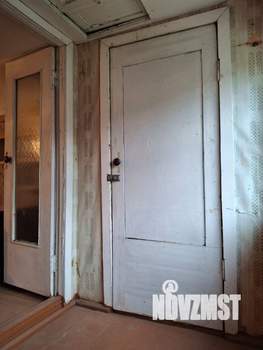 Дом 35м&sup2;, 2-этажный, участок 3 сот.  