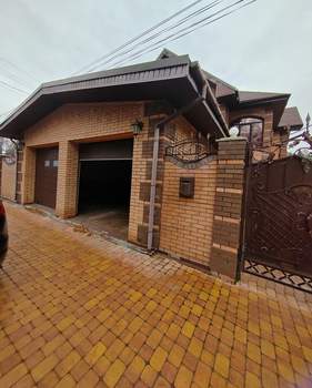 Дом 377м&sup2;, 2-этажный, участок 13 сот.  