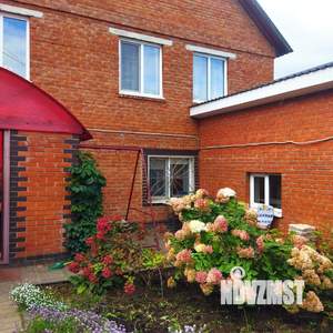 Дом 100м², 2-этажный, участок 5 сот.  