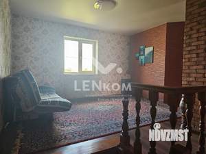 Дом 141м², 3-этажный, участок 10 сот.  