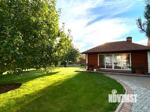 Коттедж 300м², 2-этажный, участок 16 сот.  