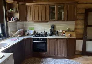 Дом 140м², 2-этажный, участок 10 сот.  