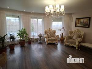 Дом 268м&sup2;, 4-этажный, участок 8 сот.  