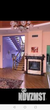 Коттедж 389м², 3-этажный, участок 11 сот.  