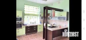 Коттедж 389м², 3-этажный, участок 11 сот.  