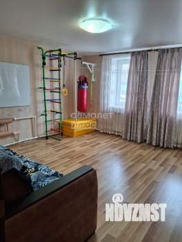 Коттедж 130м², 2-этажный, участок 6 сот.  