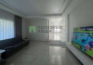 Дом 276м², 2-этажный, участок 12 сот.  