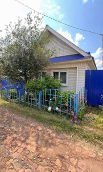 Дом 81м², 2-этажный, участок 4526 сот.  